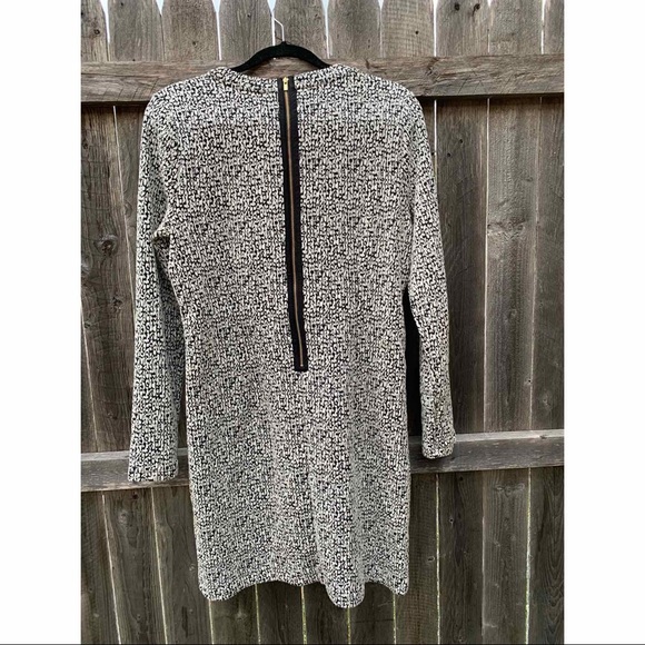 Banana Republic sweater dress - Picture 3 of 3